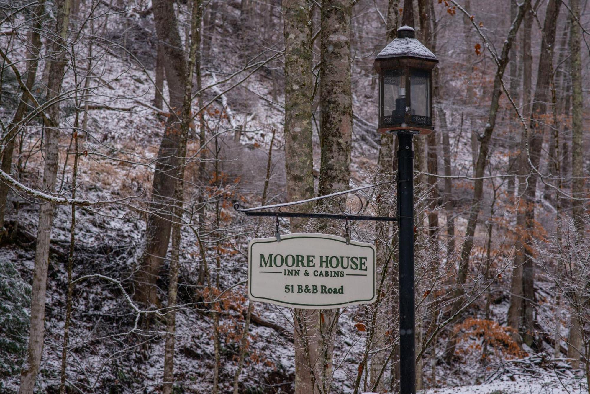 Moore House Inn & Cabins Marlinton Eksteriør bilde