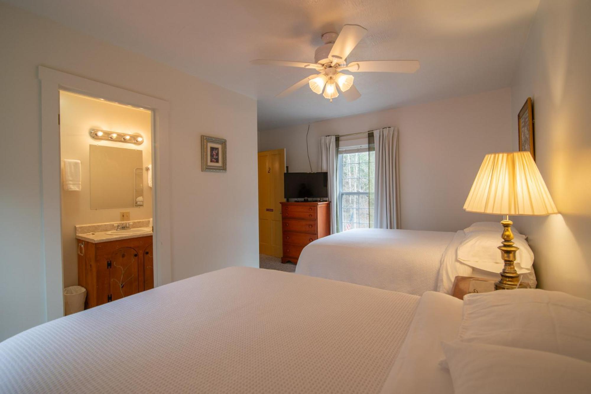 Moore House Inn & Cabins Marlinton Rom bilde
